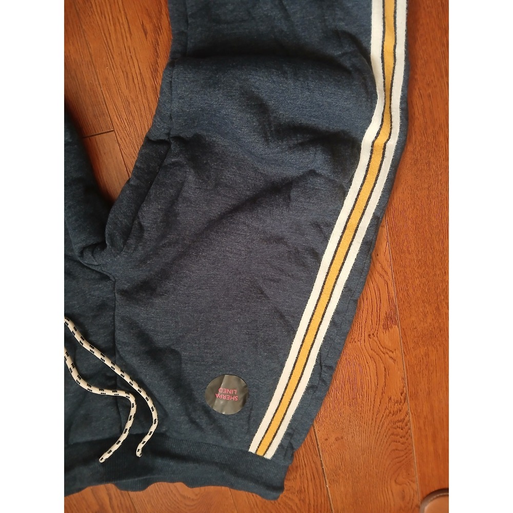 Sherpa Sporty Casual Striped Jogger Pants - Picture 5 of 8